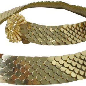 *Vintage Gold Faux White Pearls Metal Double Shell Motif Embellished Belt